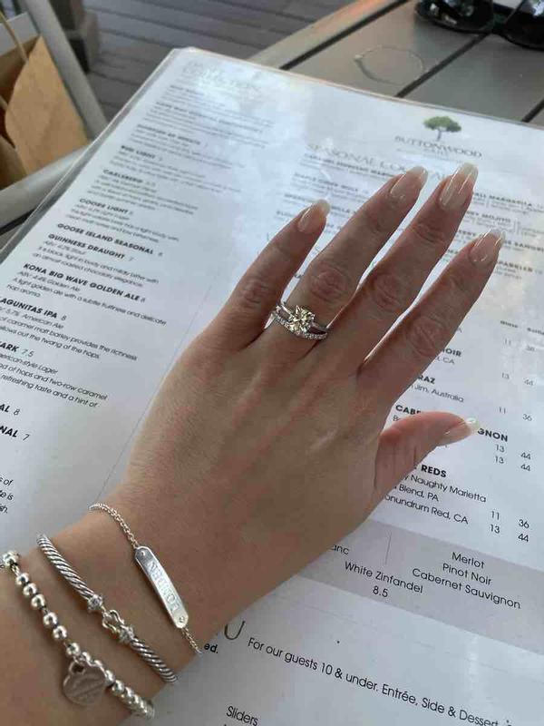 Review Thumbnail Image 3 221067405