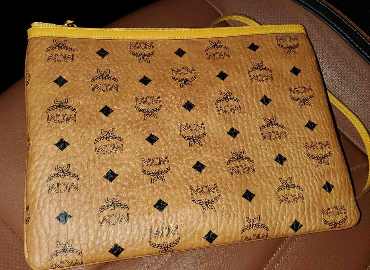 Review Thumbnail Image 0 199344764