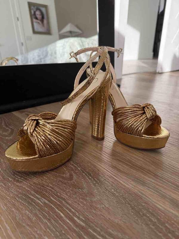 Review Thumbnail Image 0 239460004