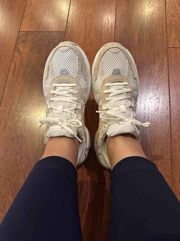 Review Thumbnail Image 0 240786593