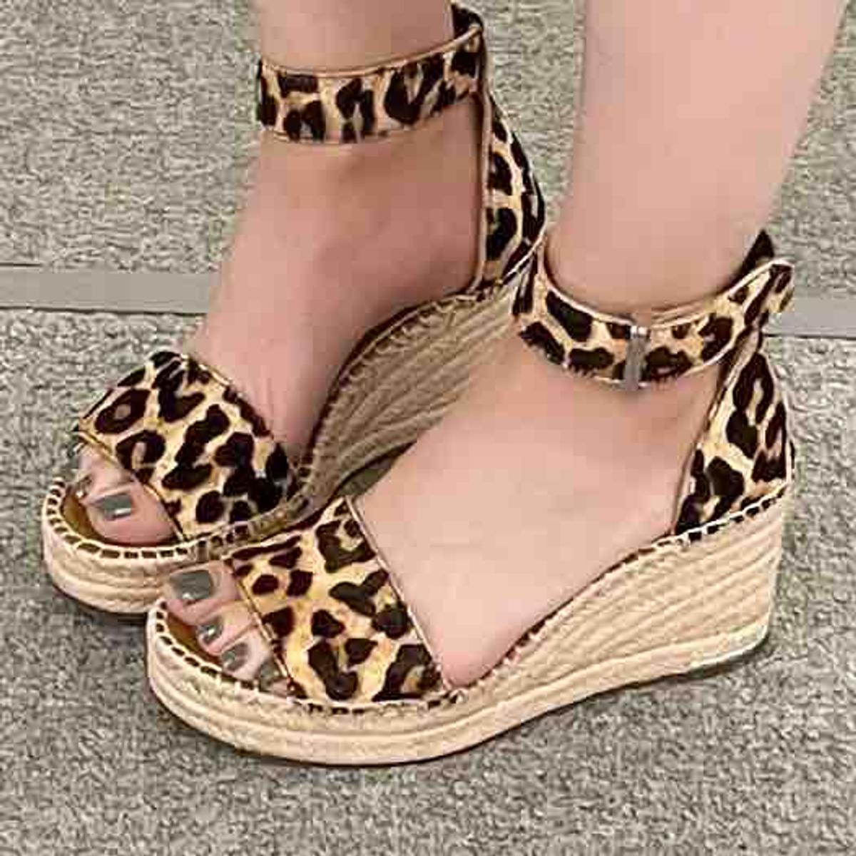 Review Thumbnail Image 1 208646978