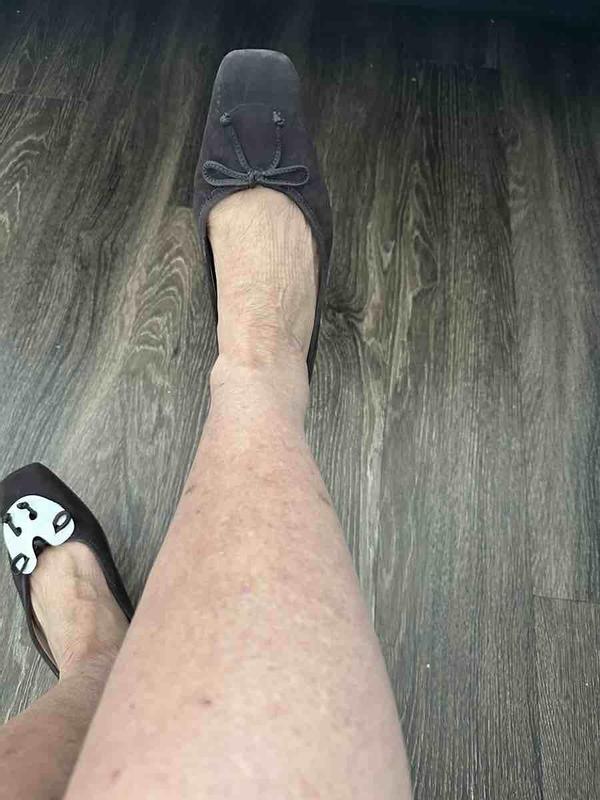 Customer photo for "lacks comfort and quality"