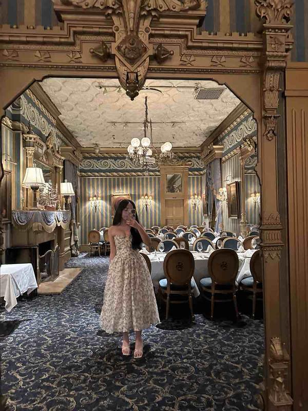 Review Thumbnail Image 0 236534355