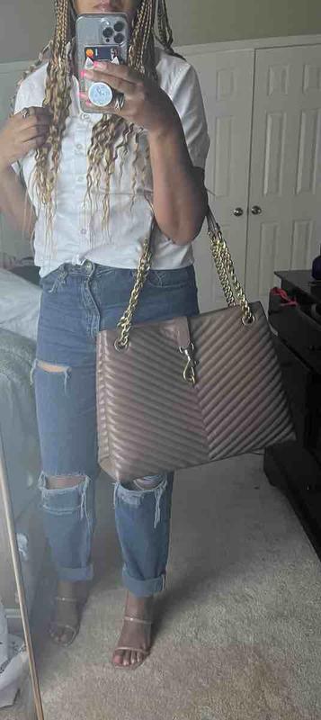 Review Thumbnail Image 1 218950541