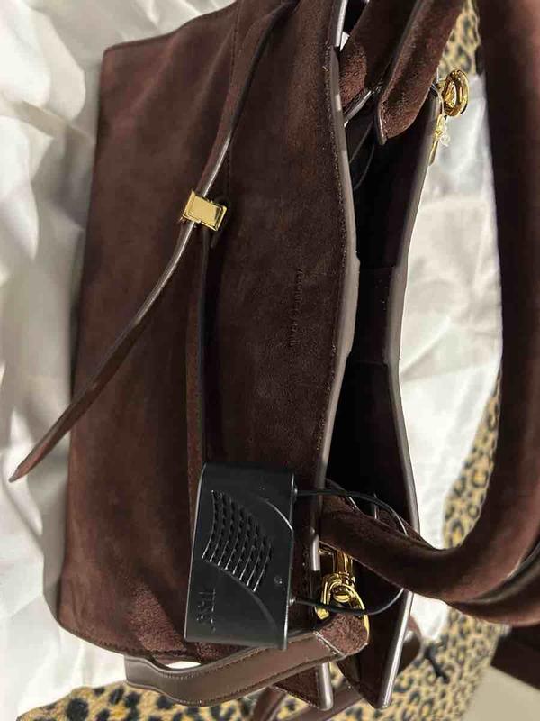 Review Thumbnail Image 0 238511057