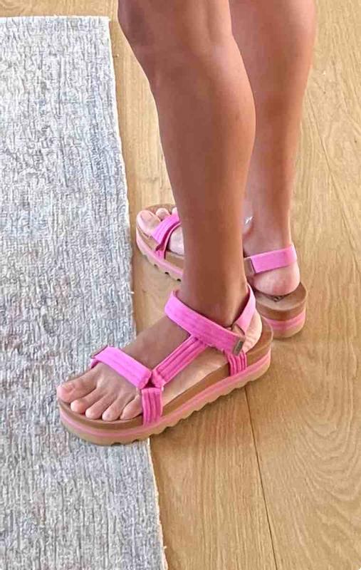 Review Thumbnail Image 0 234765891