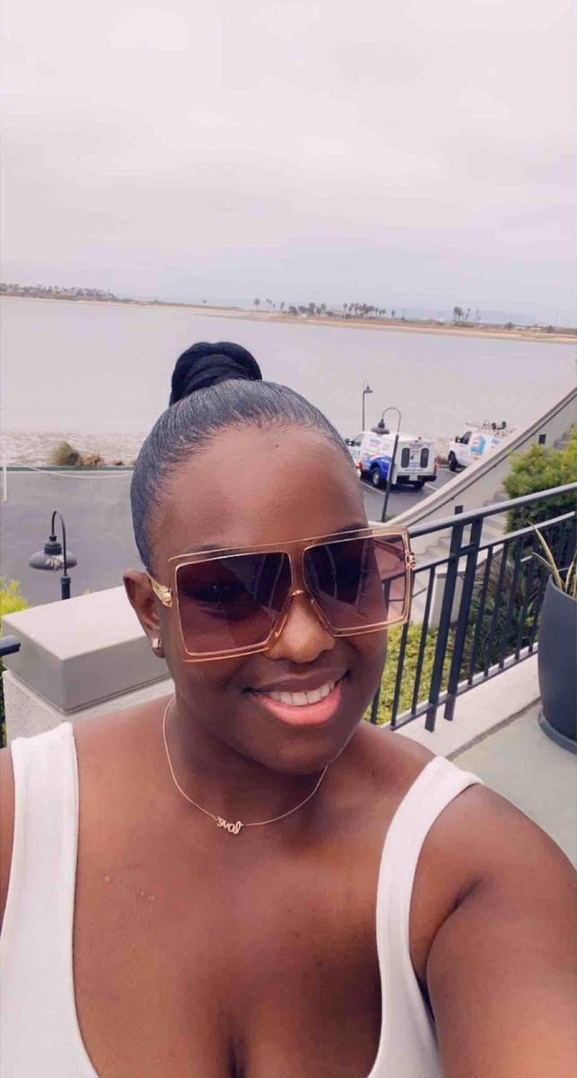 Review Thumbnail Image 0 208739247