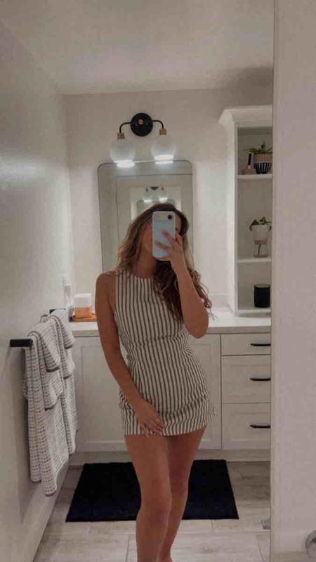 Customer photo for "cute summer dress"