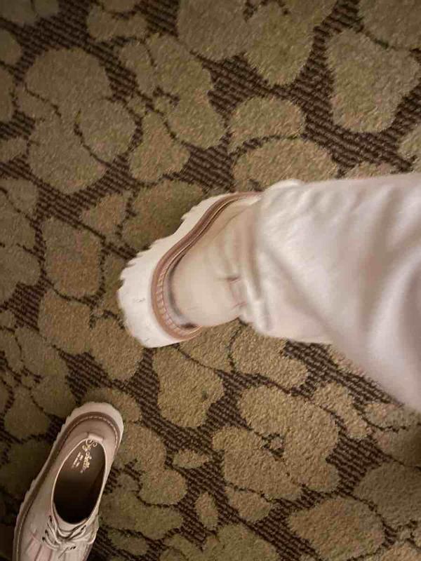 Review Thumbnail Image 0 224870982