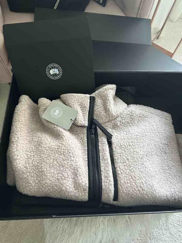 Review Thumbnail Image 3 236712674