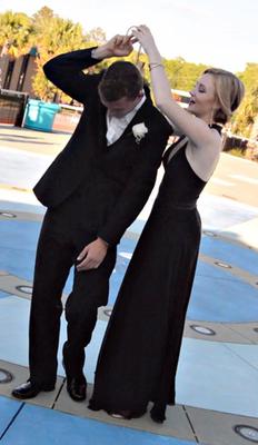 Review Thumbnail Image 0 108985652