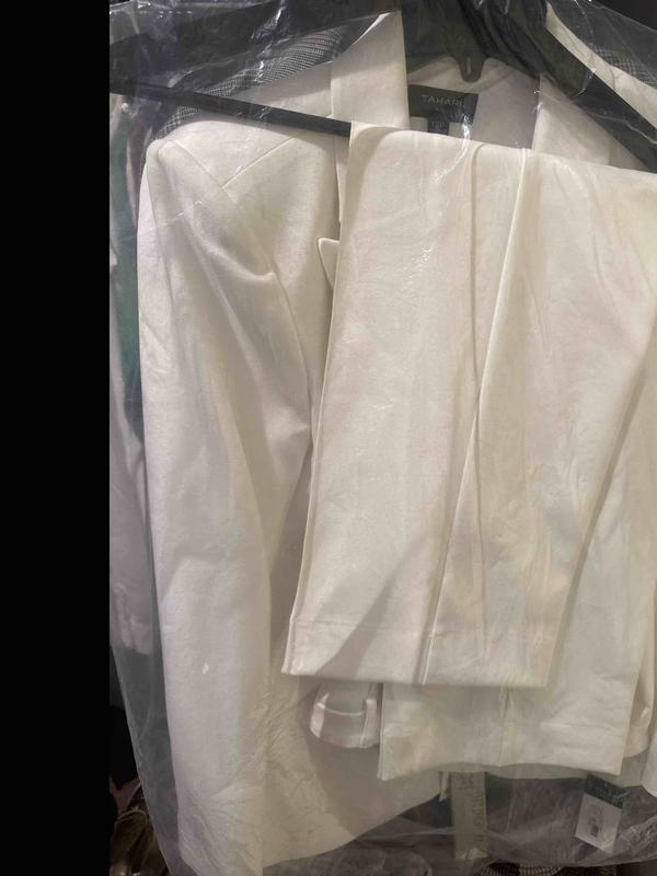 Review Thumbnail Image 0 244760258