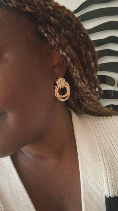 Review Thumbnail Image 0 232221321