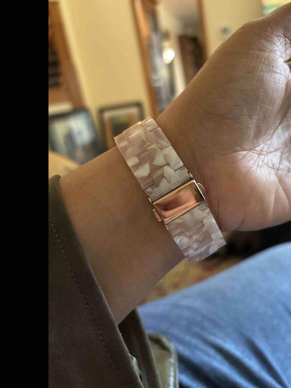 Review Thumbnail Image 1 245447046