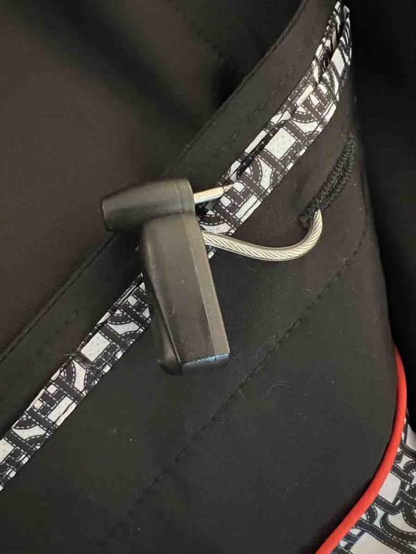 Review Thumbnail Image 0 224993450