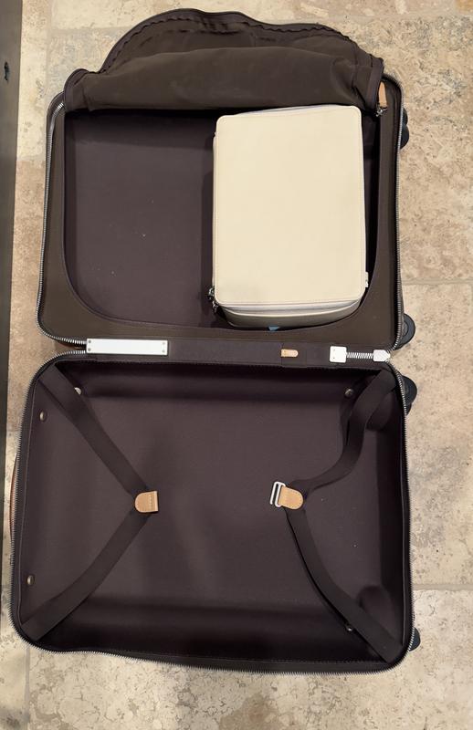 Customer photo for "Space hog for carry on travel"