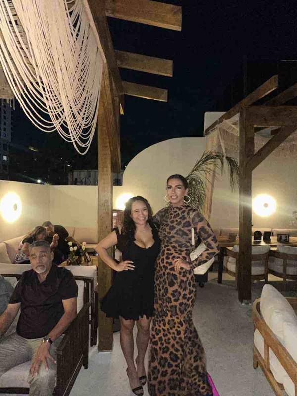 Review Thumbnail Image 0 245061874