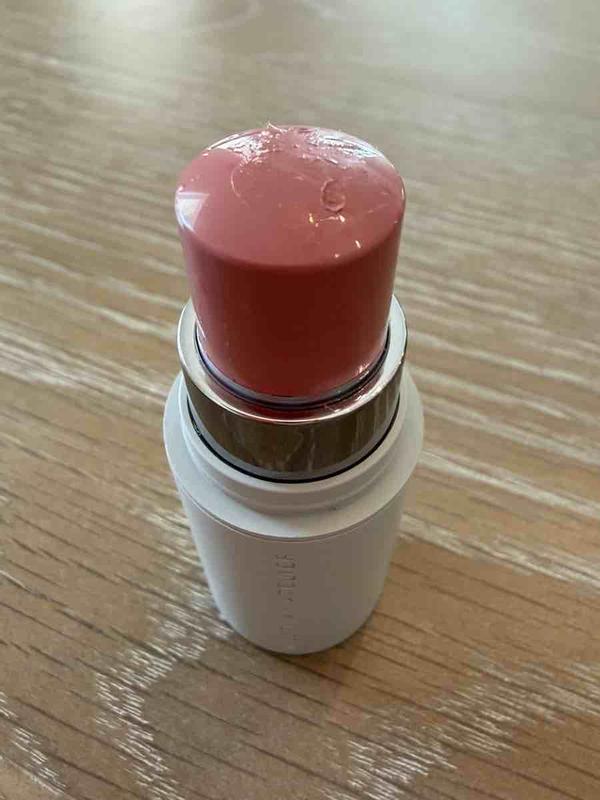 Customer photo for "Sent me used items"