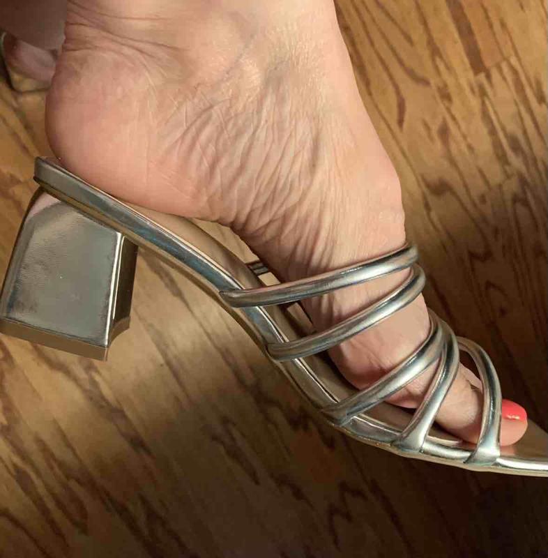 Review Thumbnail Image 1 217383351