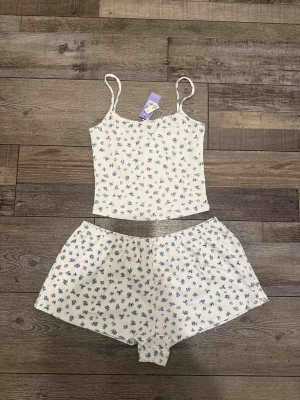 Review Thumbnail Image 0 249021768