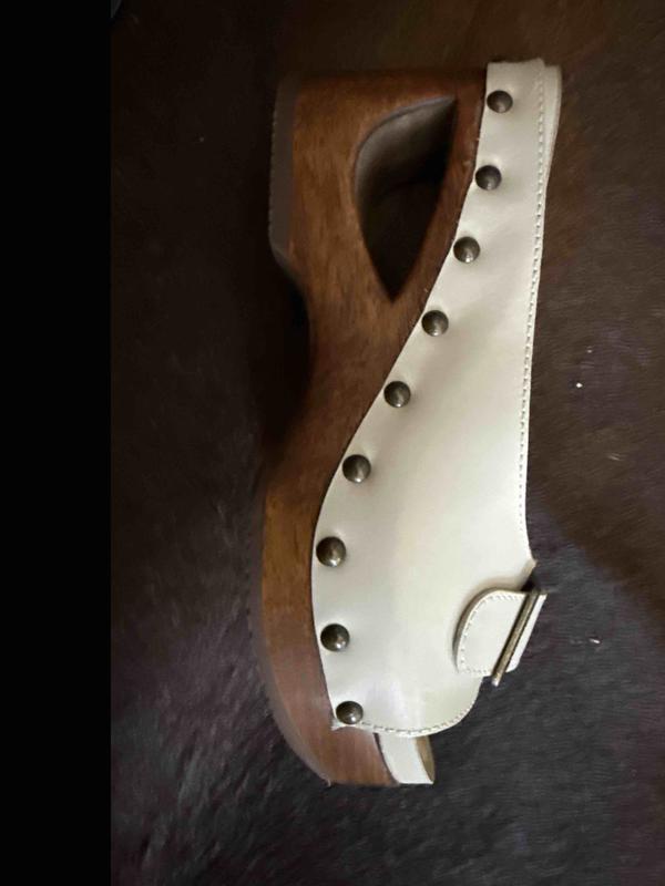 Review Thumbnail Image 0 245000171