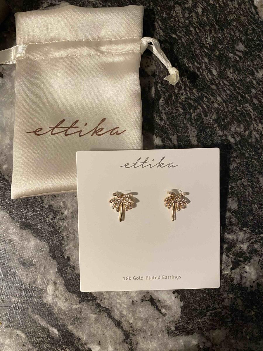 Review Thumbnail Image 0 205437501