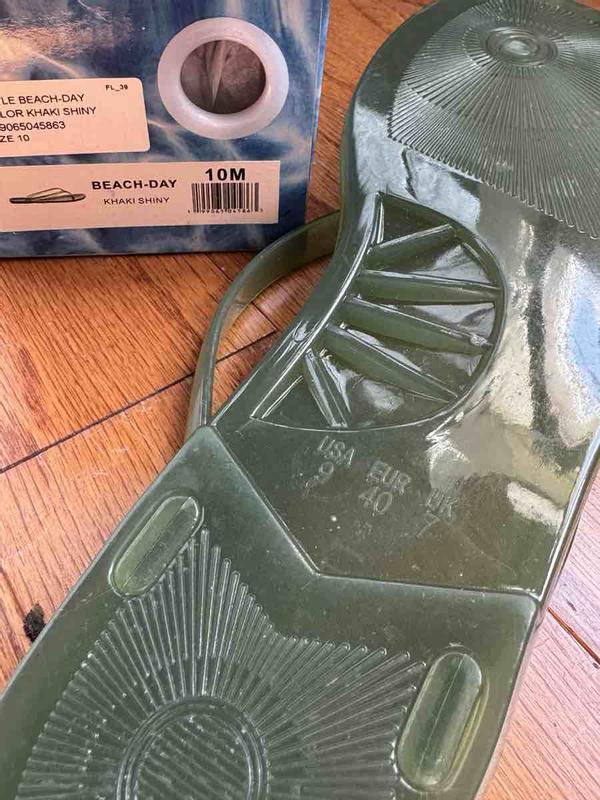 Customer photo for "Size up 1-2 sizes"