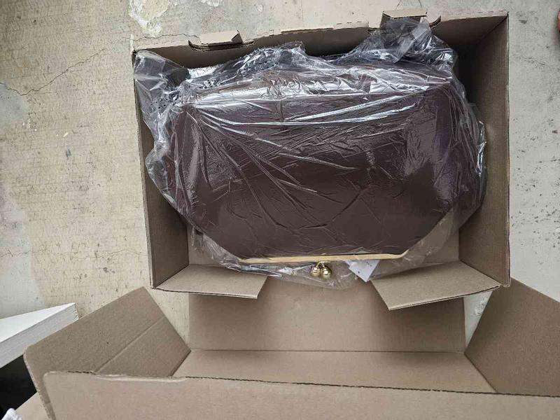 Review Thumbnail Image 0 245610518