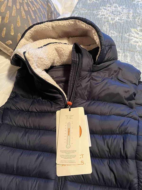 Review Thumbnail Image 0 218406969