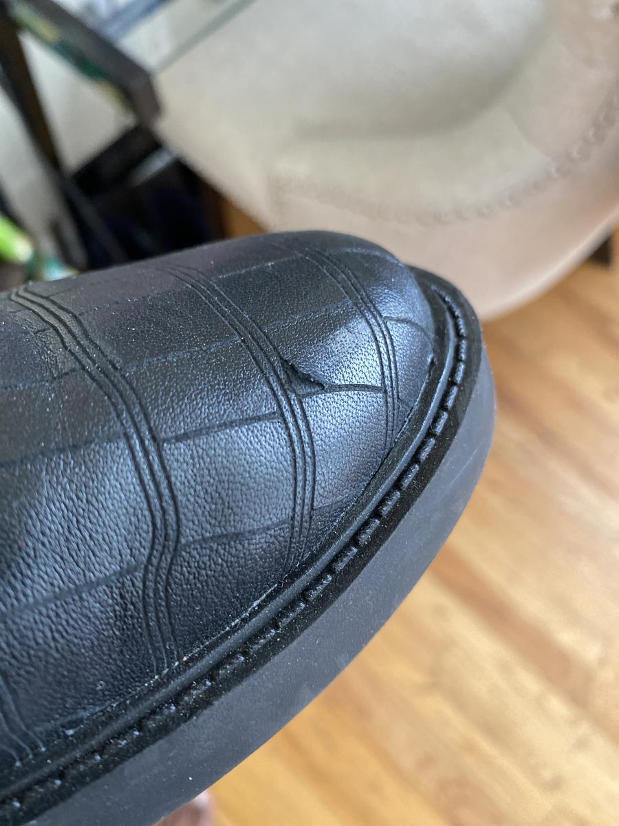 Customer photo for "Easily scuffs"