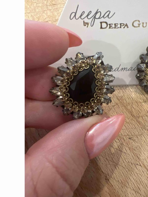 Review Thumbnail Image 0 229608996