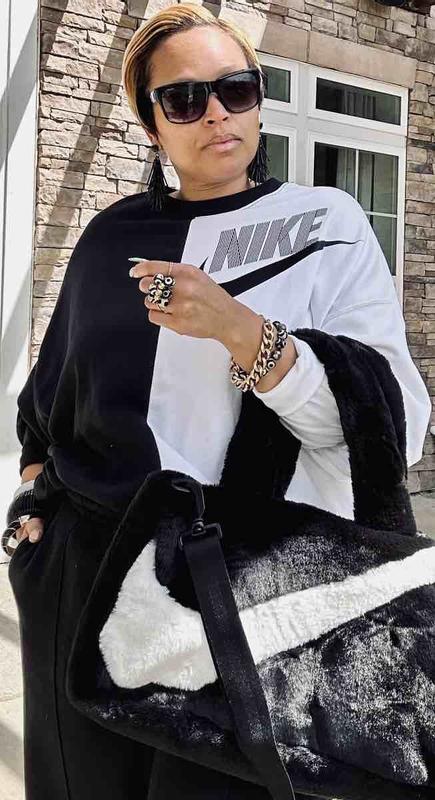 Review Thumbnail Image 0 224637378