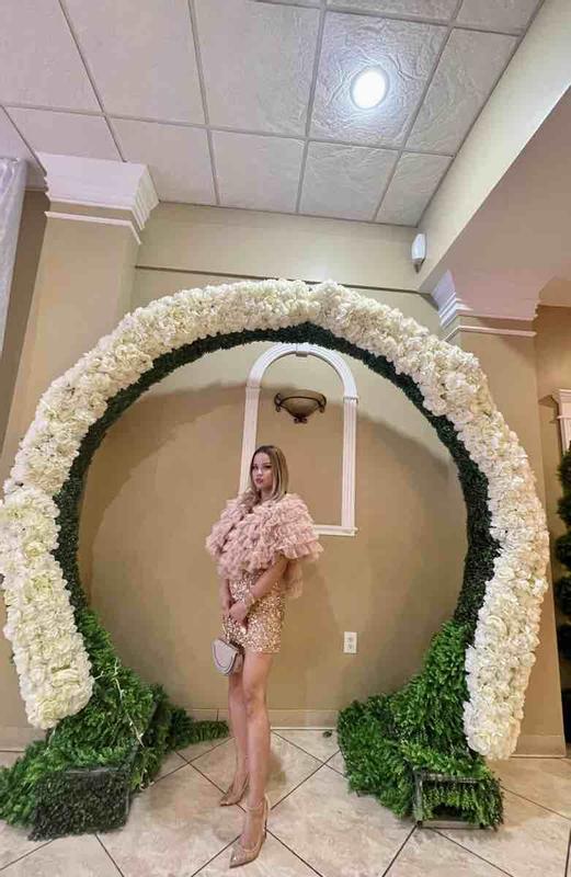 Review Thumbnail Image 0 221914421