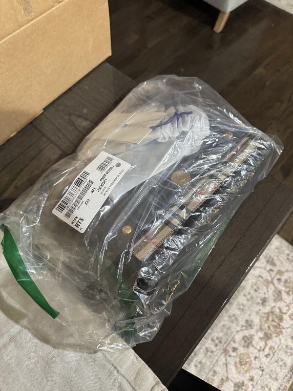 Customer photo for "Shipping horrible"