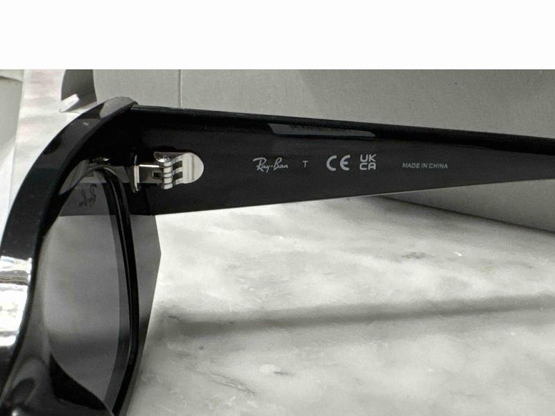 Review Thumbnail Image 0 233692720