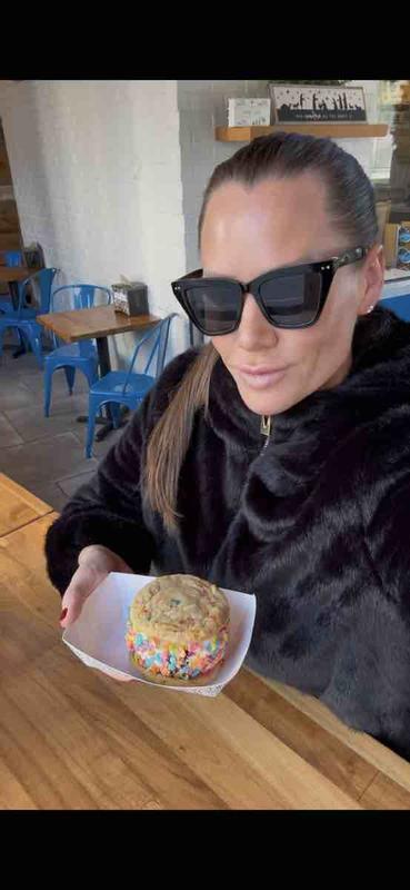 Review Thumbnail Image 0 247270333