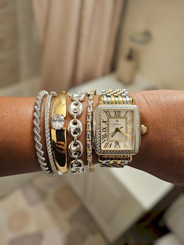 Customer photo for "Classically Beautiful!"