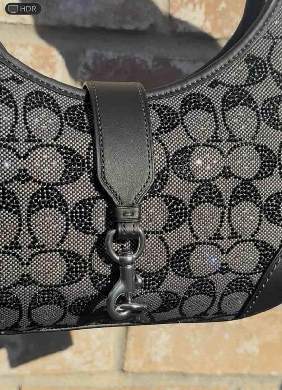 Review Thumbnail Image 1 245951586