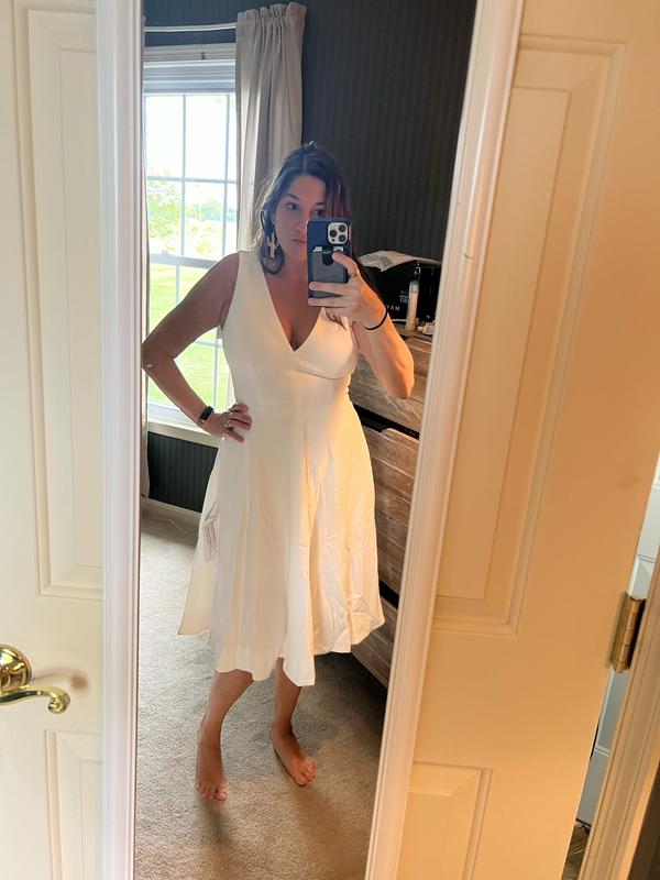 LOVE THIS DRESS! Using it for my rehearsal dinner