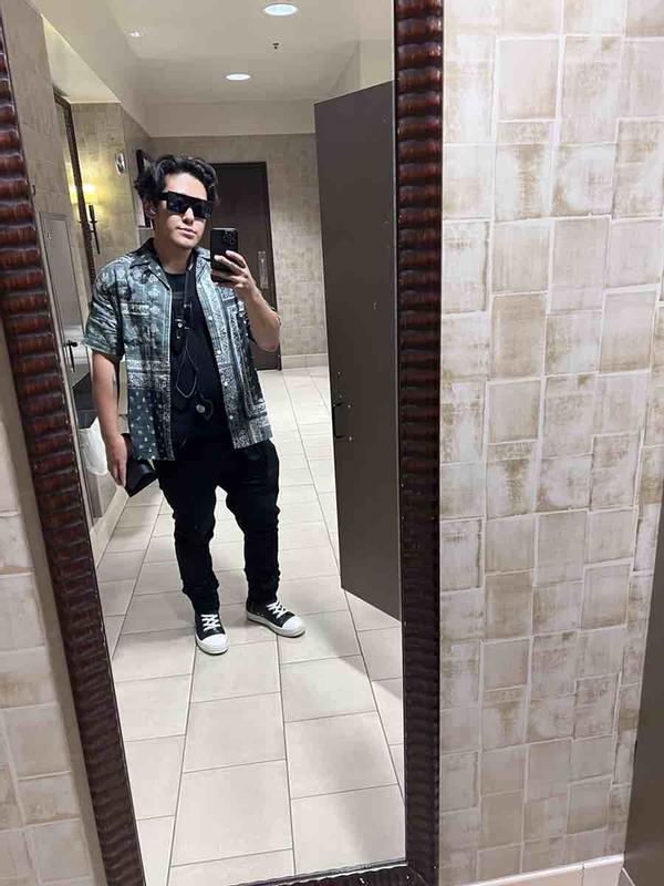 Review Thumbnail Image 0 236873787