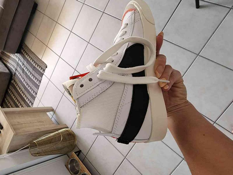 Review Thumbnail Image 1 216884196