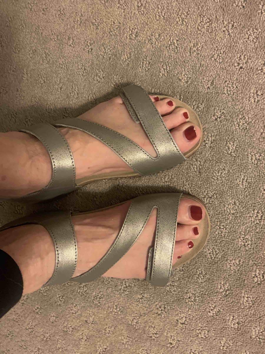 Review Thumbnail Image 0 205879182