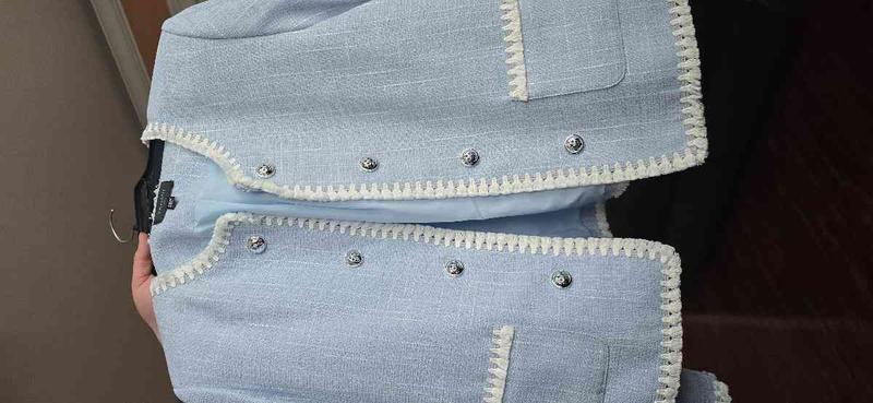 Review Thumbnail Image 0 248611952