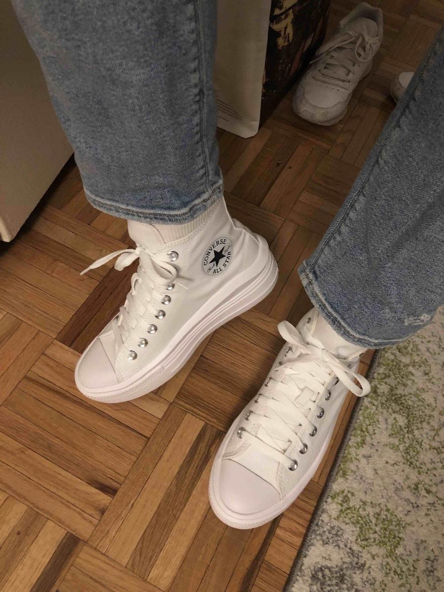 Review Thumbnail Image 0 205993652