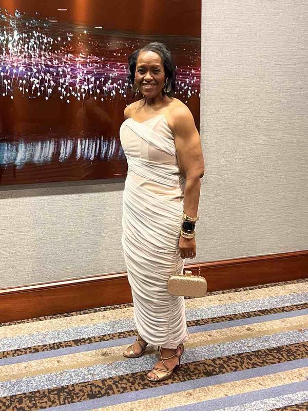 Review Thumbnail Image 0 238246376