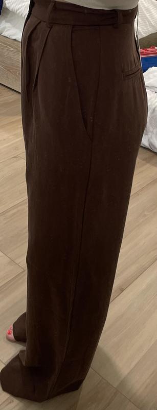 Customer photo for "Most unflattering pants"