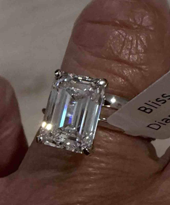 Review Thumbnail Image 1 246274825