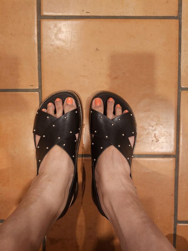 Review Thumbnail Image 0 249368543