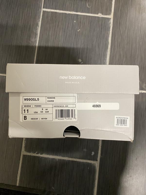 Customer photo for "SHOESDONTMATCH"