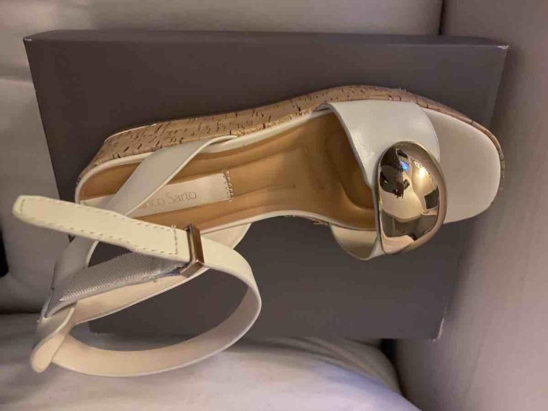 Review Thumbnail Image 1 245896351